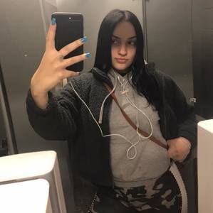 Meet your Posher, Jasmine